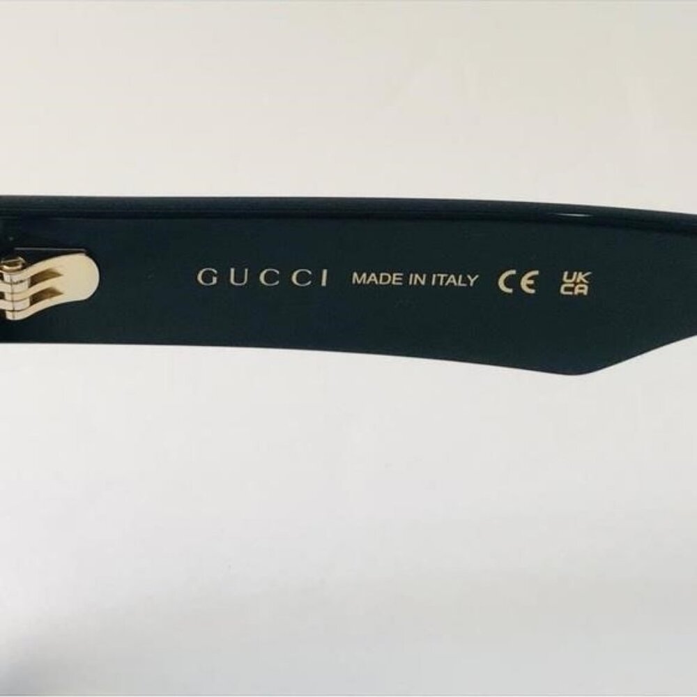 GUCCI GG1428O 001 square Gucci optical comes in a shiny black frame - Picture 4 of 15